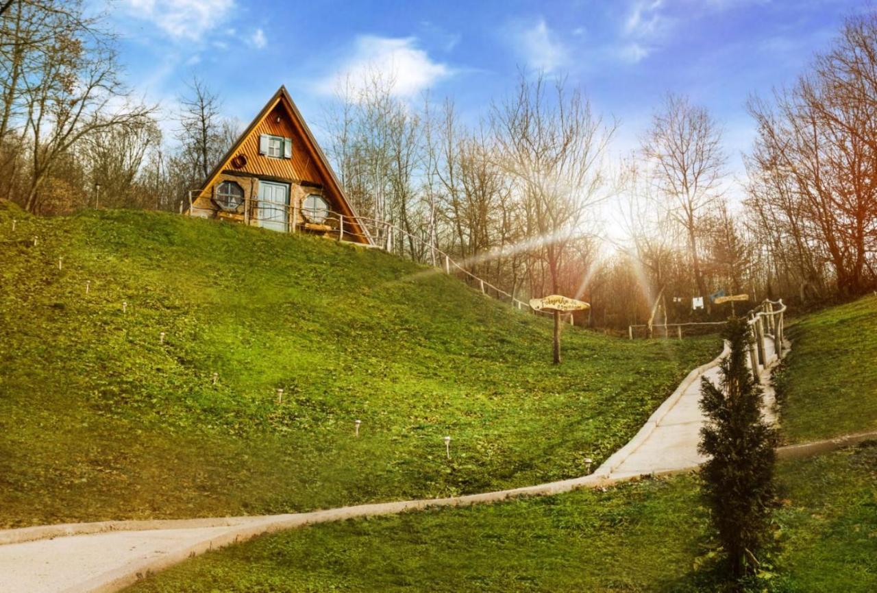 Etno Village Dolina Srece Vitez Exterior photo